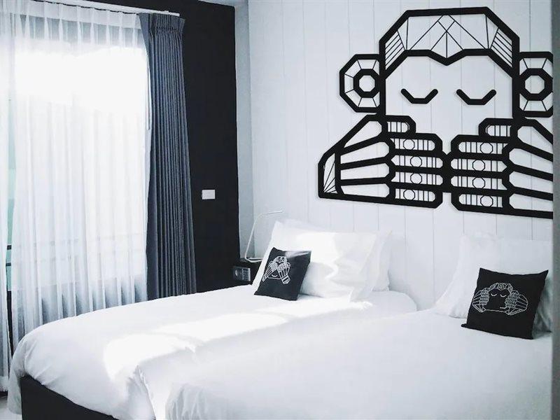 Blu Monkey Phi Phi Island Hotel Exterior foto