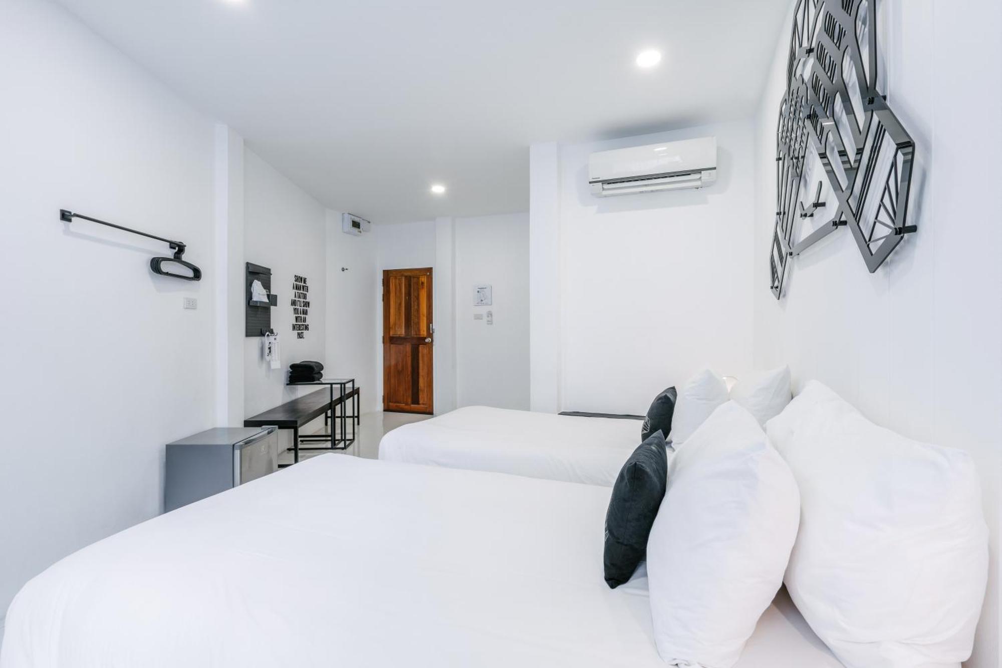 Blu Monkey Phi Phi Island Hotel Exterior foto